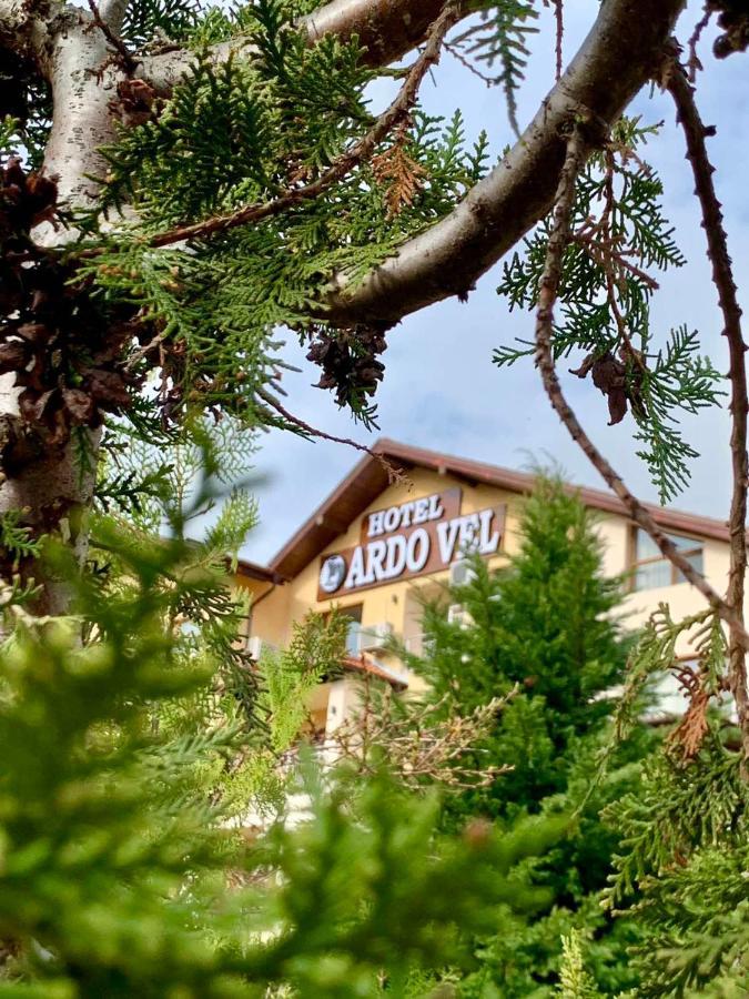 Ardovel Park Hotel เวลินกราด ภายนอก รูปภาพ