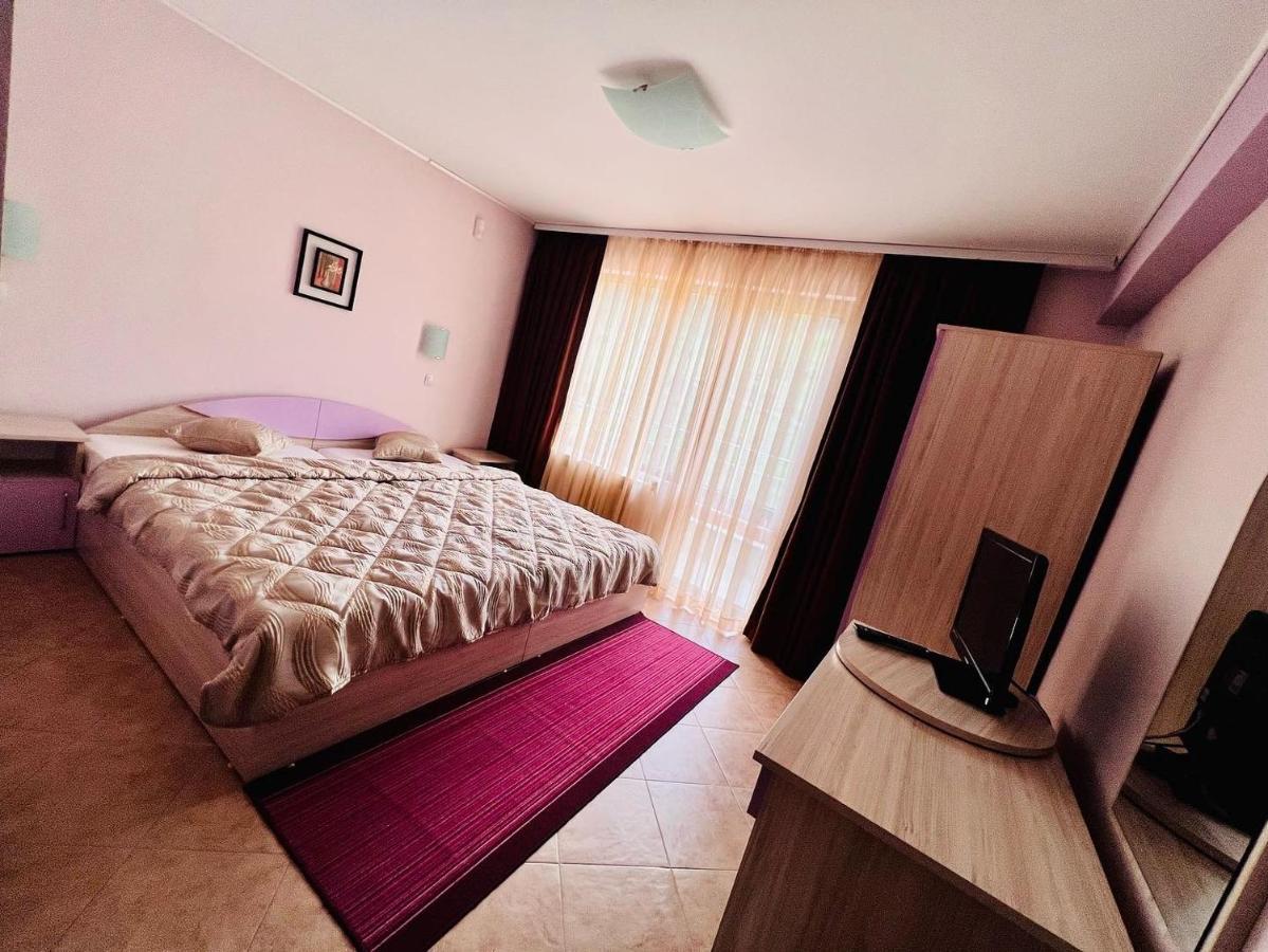 Ardovel Park Hotel เวลินกราด ภายนอก รูปภาพ